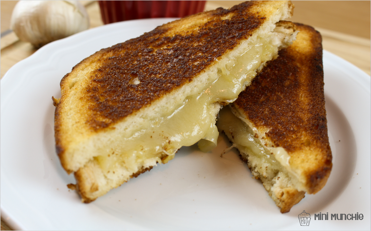 Gruyère Grilled Cheese with Roasted Garlic Mini Munchie